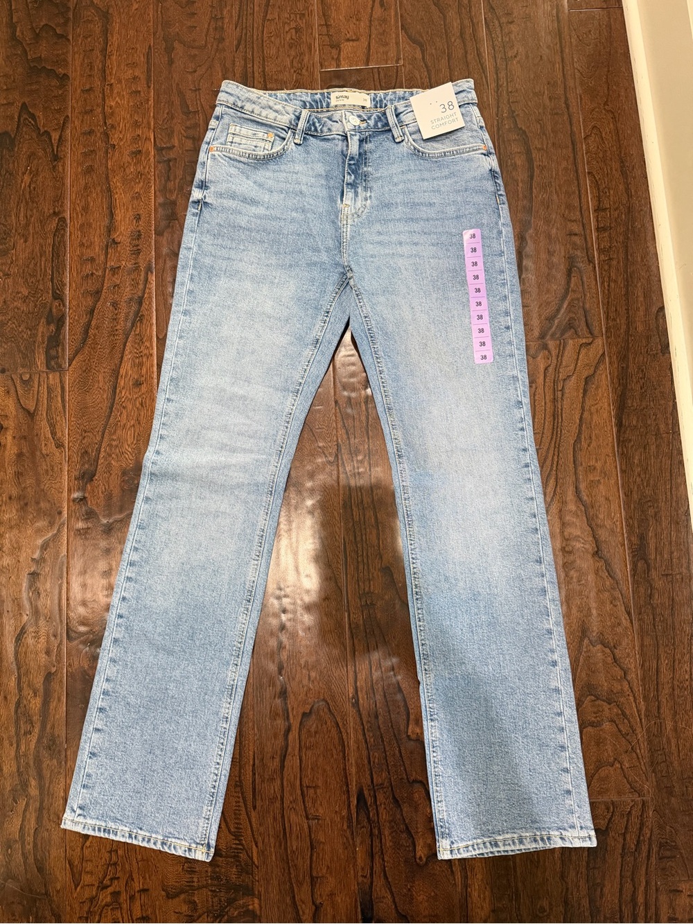 Sinsay Denim Light Blue Straight-Leg Women’s Jeans Size 6